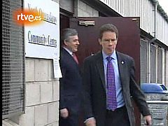 Gordon Brown, el segundo candidato en votar
