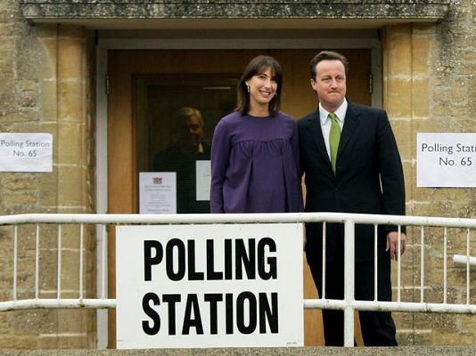 Telediario 1 - Telediario en 4' - 06/05/10