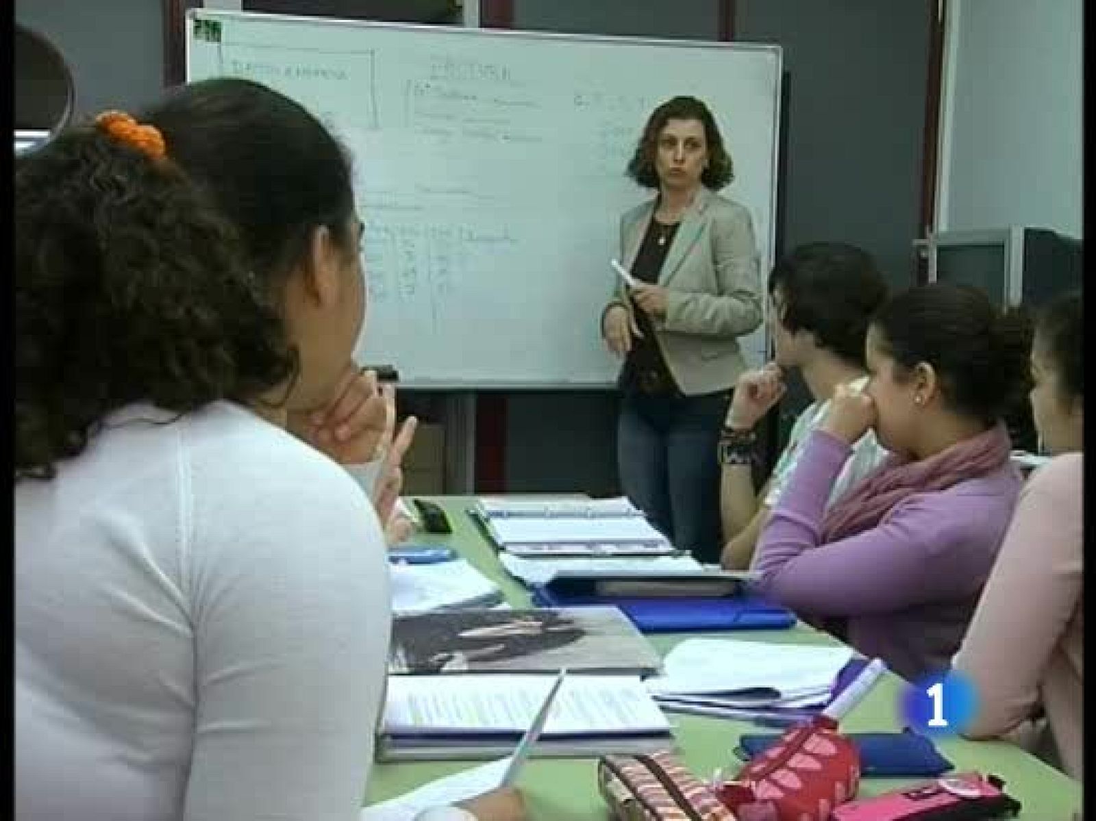 El Gobierno quiere reformar la Educación con el apoyo de la comunidad educativa | Ver