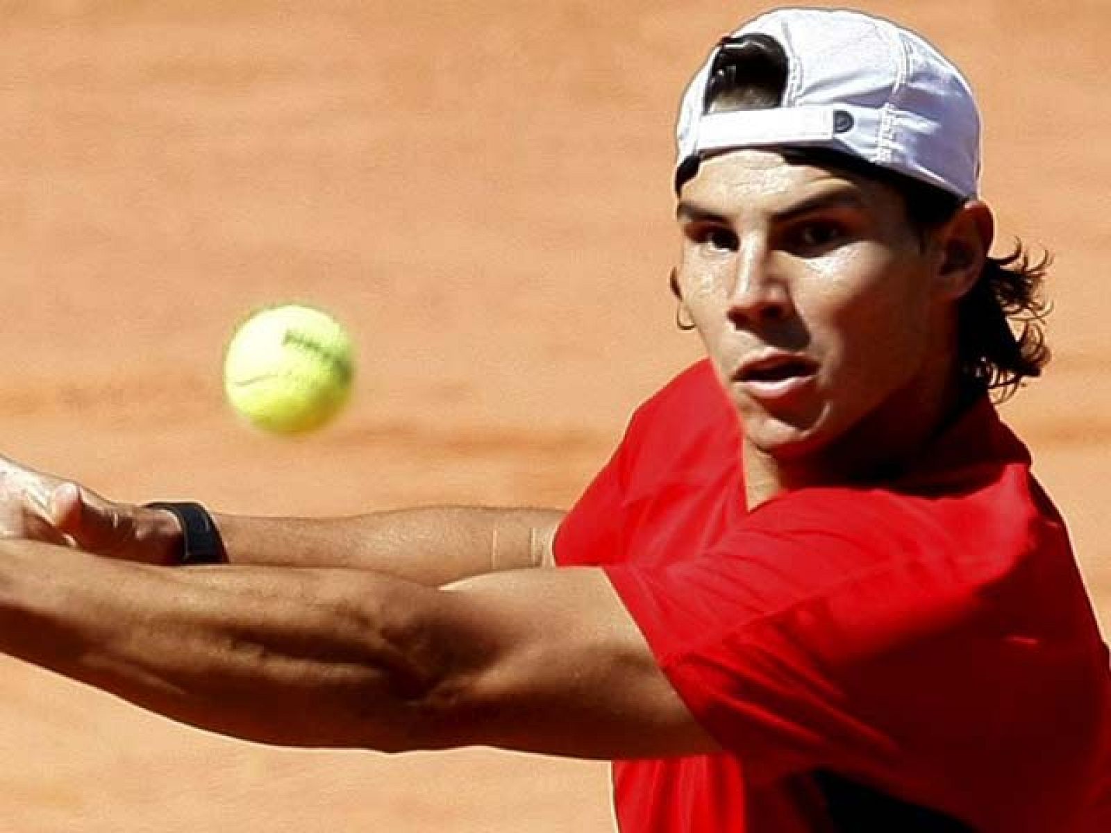 Nadal ya se entrena en la Caja Mágica | Ver