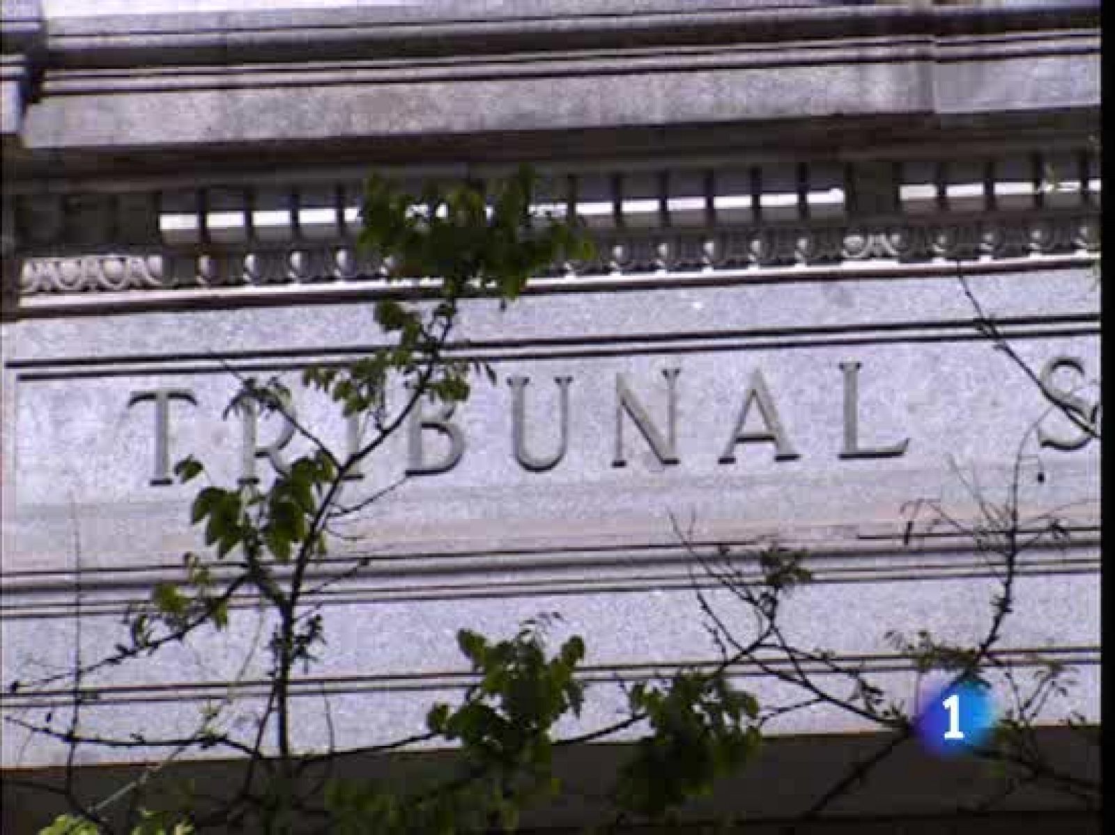 El Supremo ha rechazado la recusación que presentó el juez Garzón contra el magistrado Varela | Ver