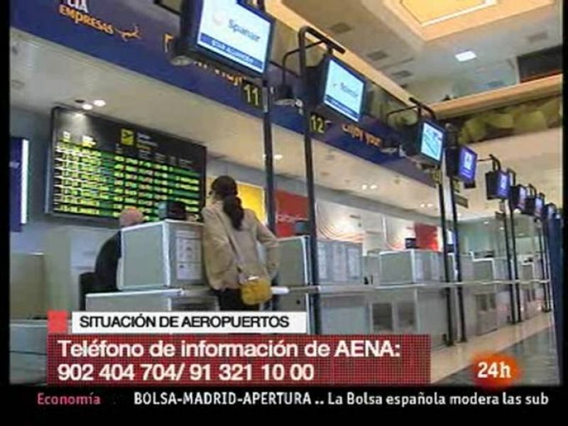 Tras las cancelaciones del domingo, los aeropuertos españoles operan con toda normalidad.