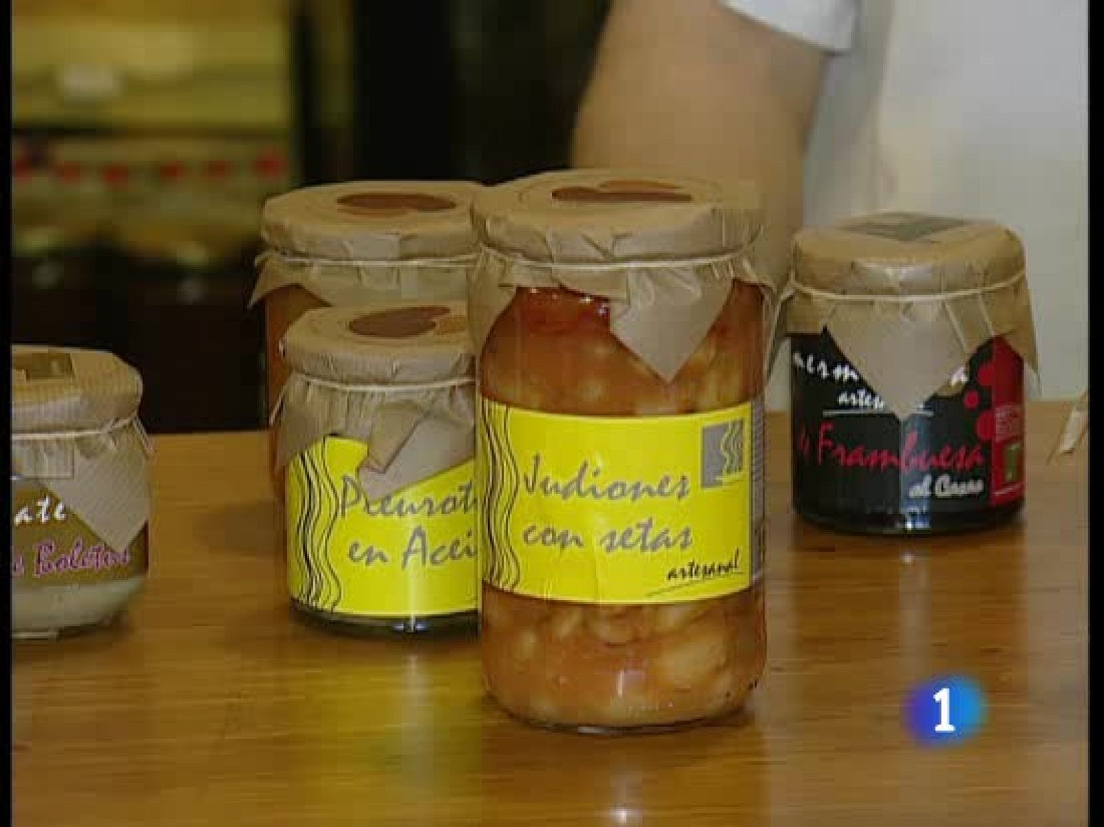 El sueño de acabar con el paro y la despoblación se ha hecho realidad en Tabuyo del Monte, un pueblo de 300 habitantes de la provincia de León. Y todo gracias a la iniciativa empresarial de las mujeres del pueblo.