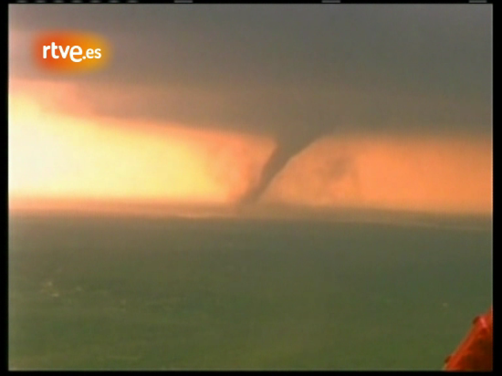 Sin programa: Varios tornados arrasan Oklahoma  | RTVE Play