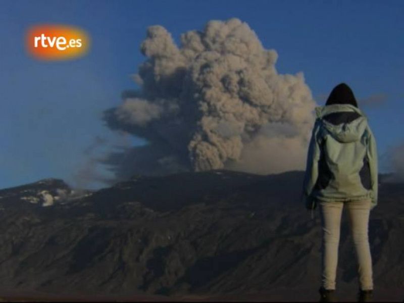 El volcán islandés Eyjafjalla se está convirtiendo en un nuevo destino turístico.