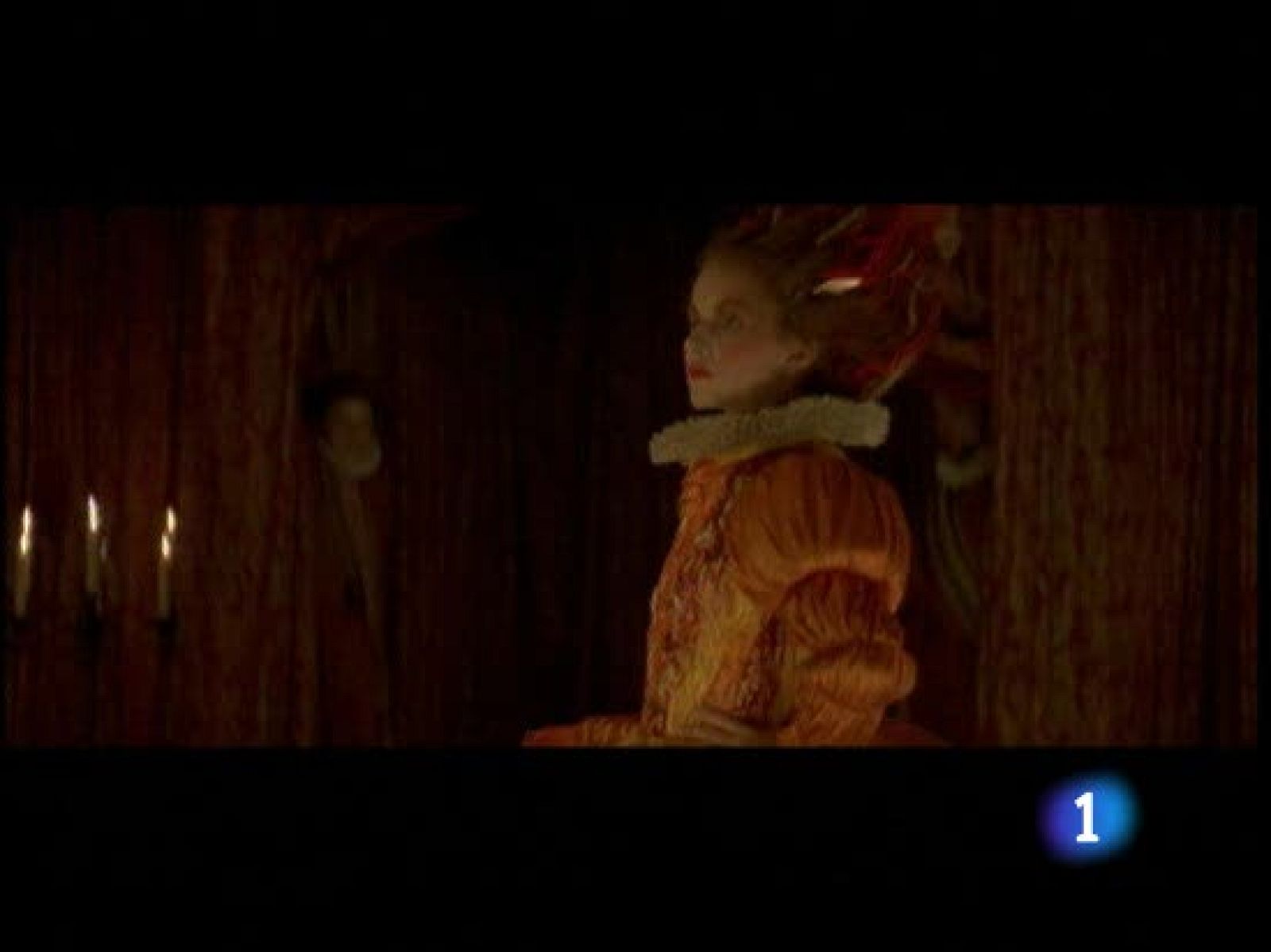  Las andanzas de un modisto homosexual en los tiempos de la Inquisición son la clave de la película "Rosa y Negro", una coproducción hispano-francesa que habla de la intolerancia. Juan Diego es uno de los protagonistas. 