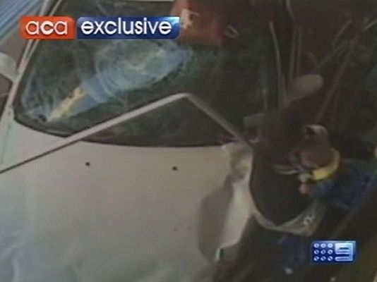  - Salva a su bebé de ser atropellado