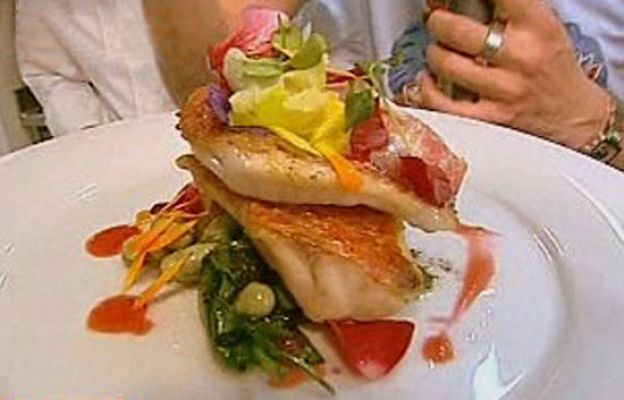 RTVE Cocina - Salmonetes con espinacas
