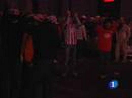  - Disturbios en la fiesta de Neptuno