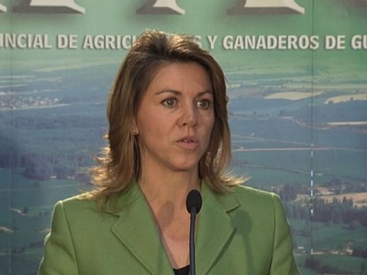 El Gobierno sigue sin apoyos