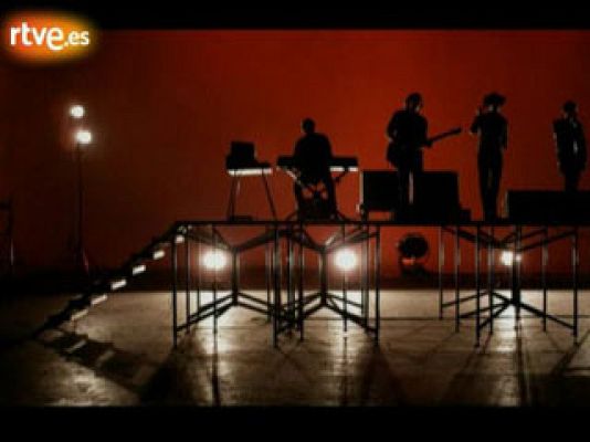  - Zoé & Bunbury: 'Nada' (Videoclip)