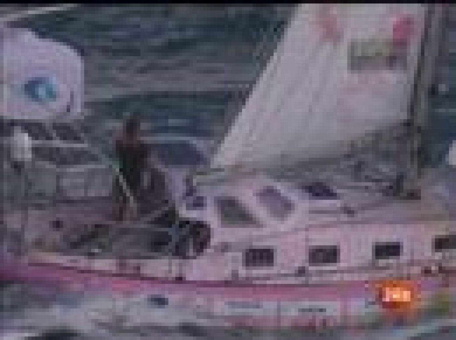 Una adolescente de 16 años consigue dar la vuelta al mundo en velero