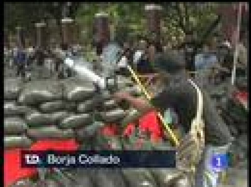  Tercer día de choques armados en la capital tailandesa