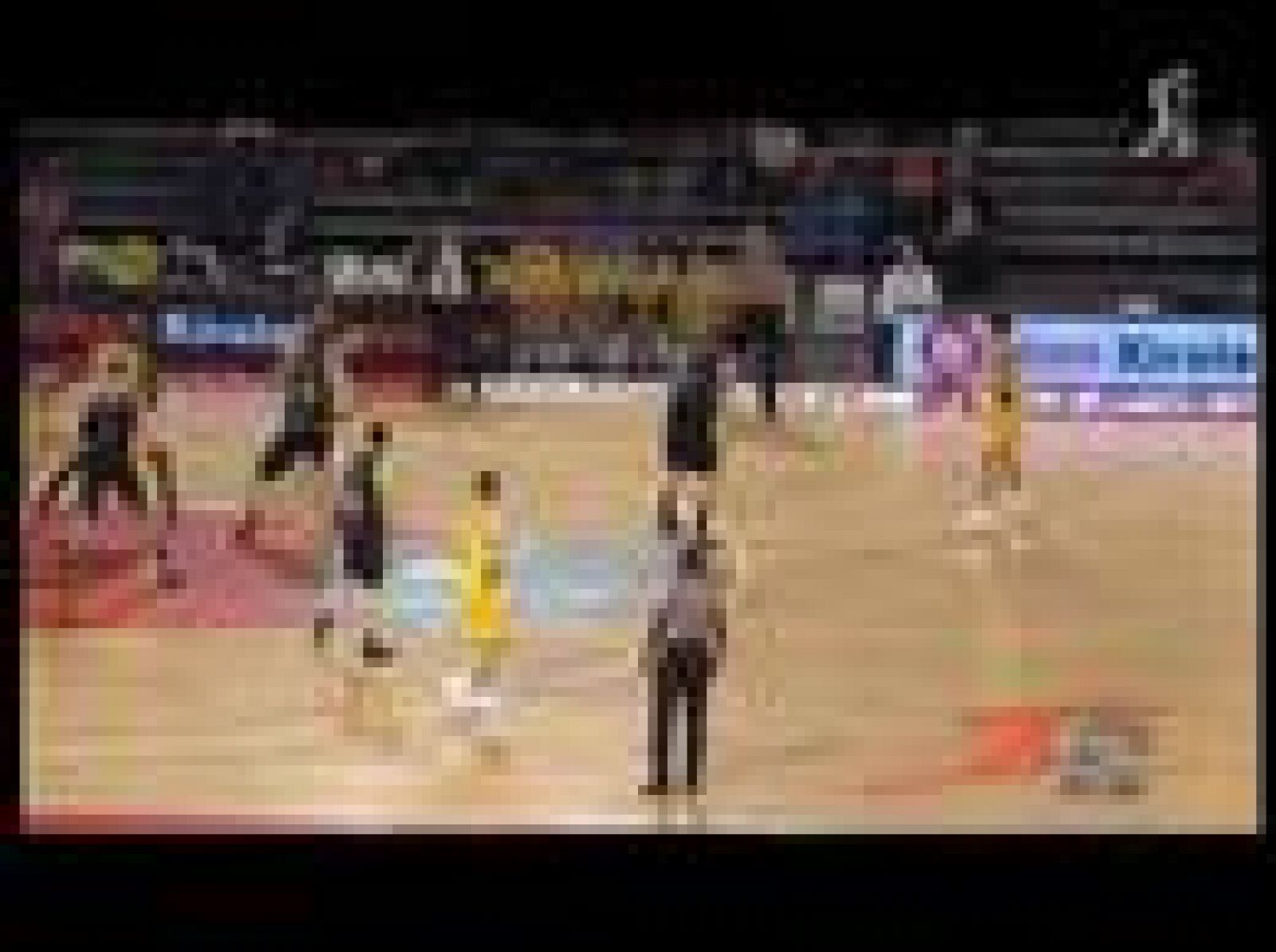 Bizkaia Bilbao 86-77 BR Valladolid - Baloncesto en RTVE | Ver