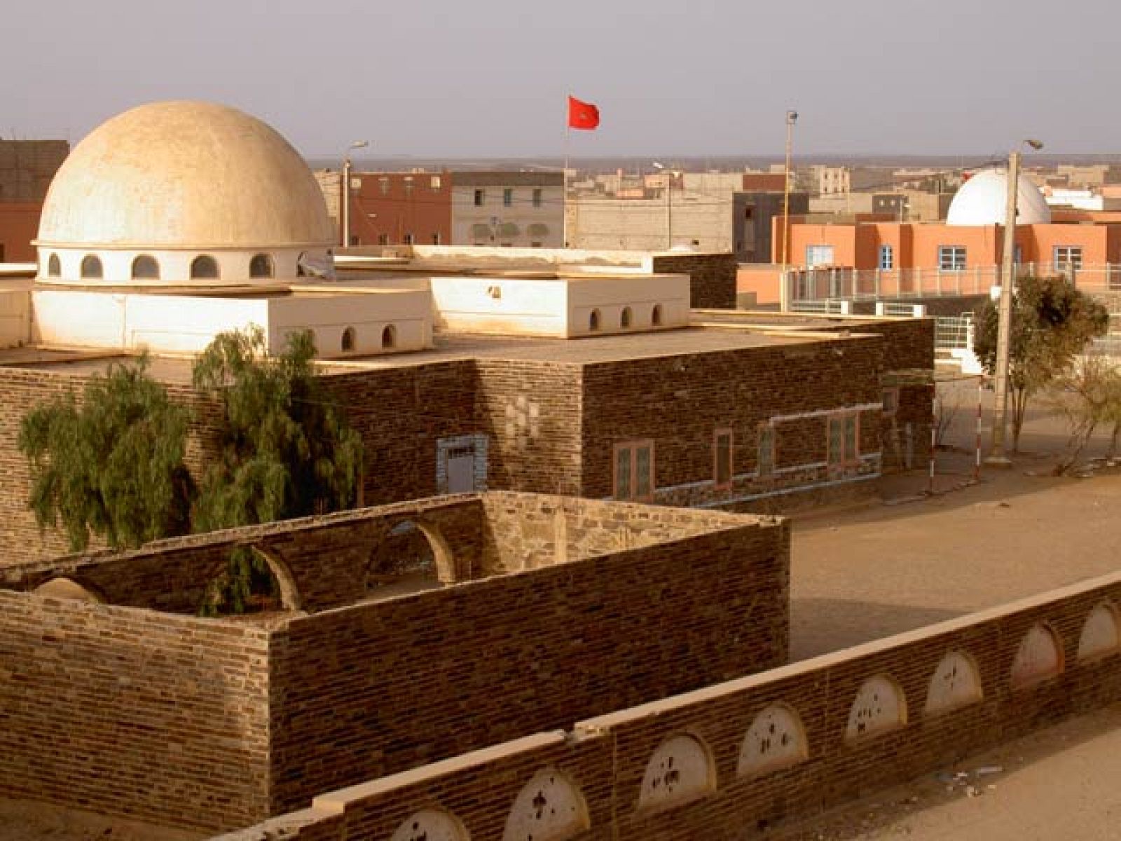 En portada - Voces y silencios del Sáhara | Ver