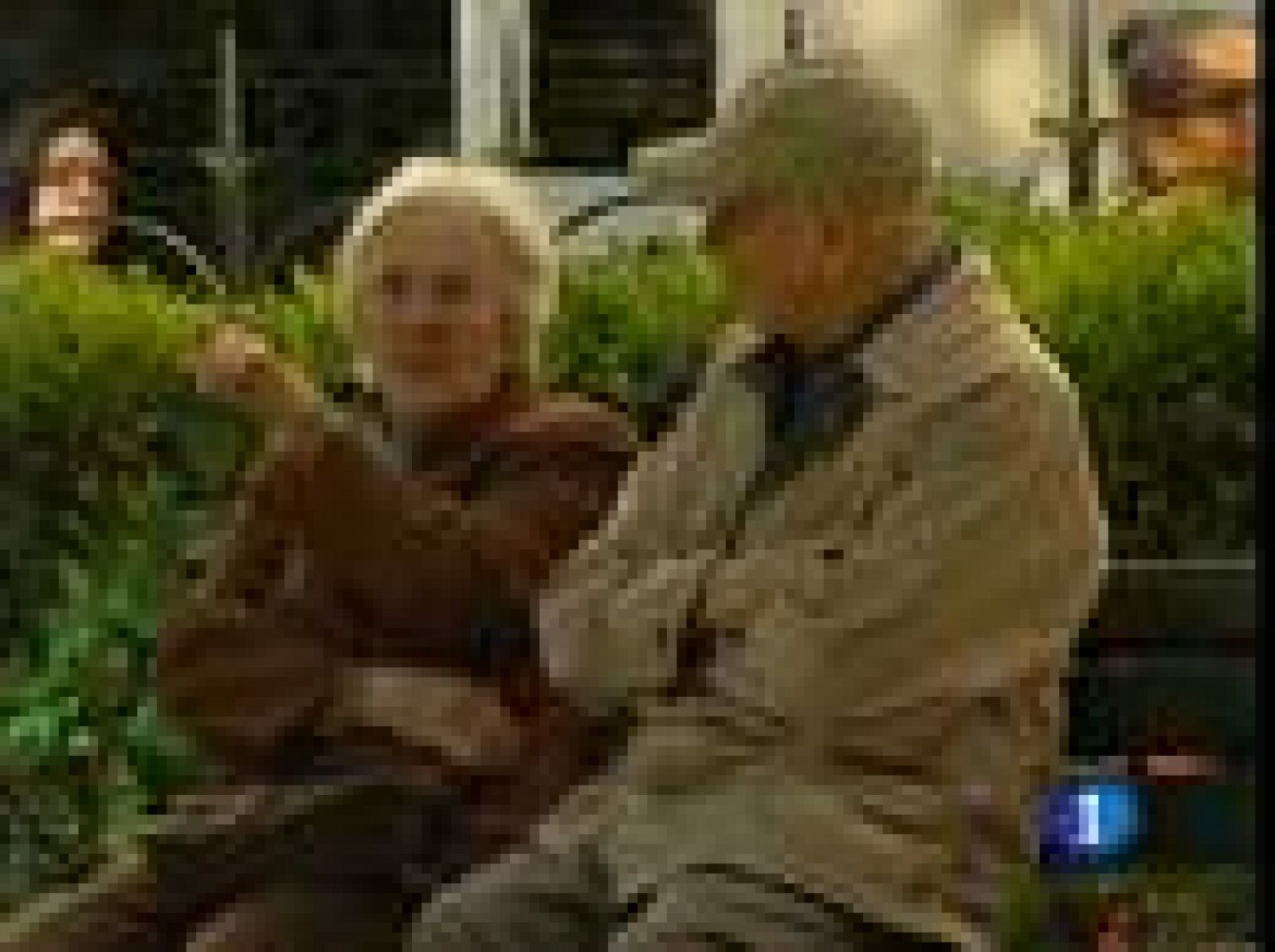 Los ministros de economía de Italia y Francia estudian también cómo recortar el gasto público | Ver