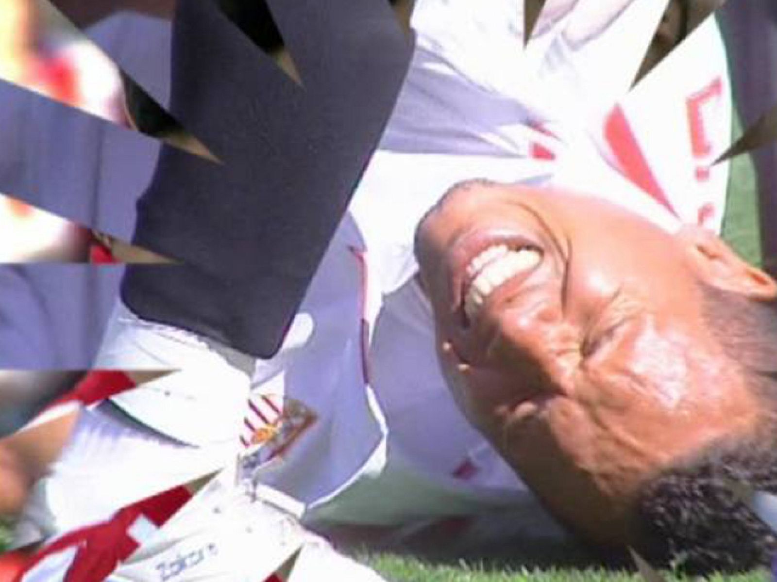 Luis Fabiano se queda sin final de Copa | Ver