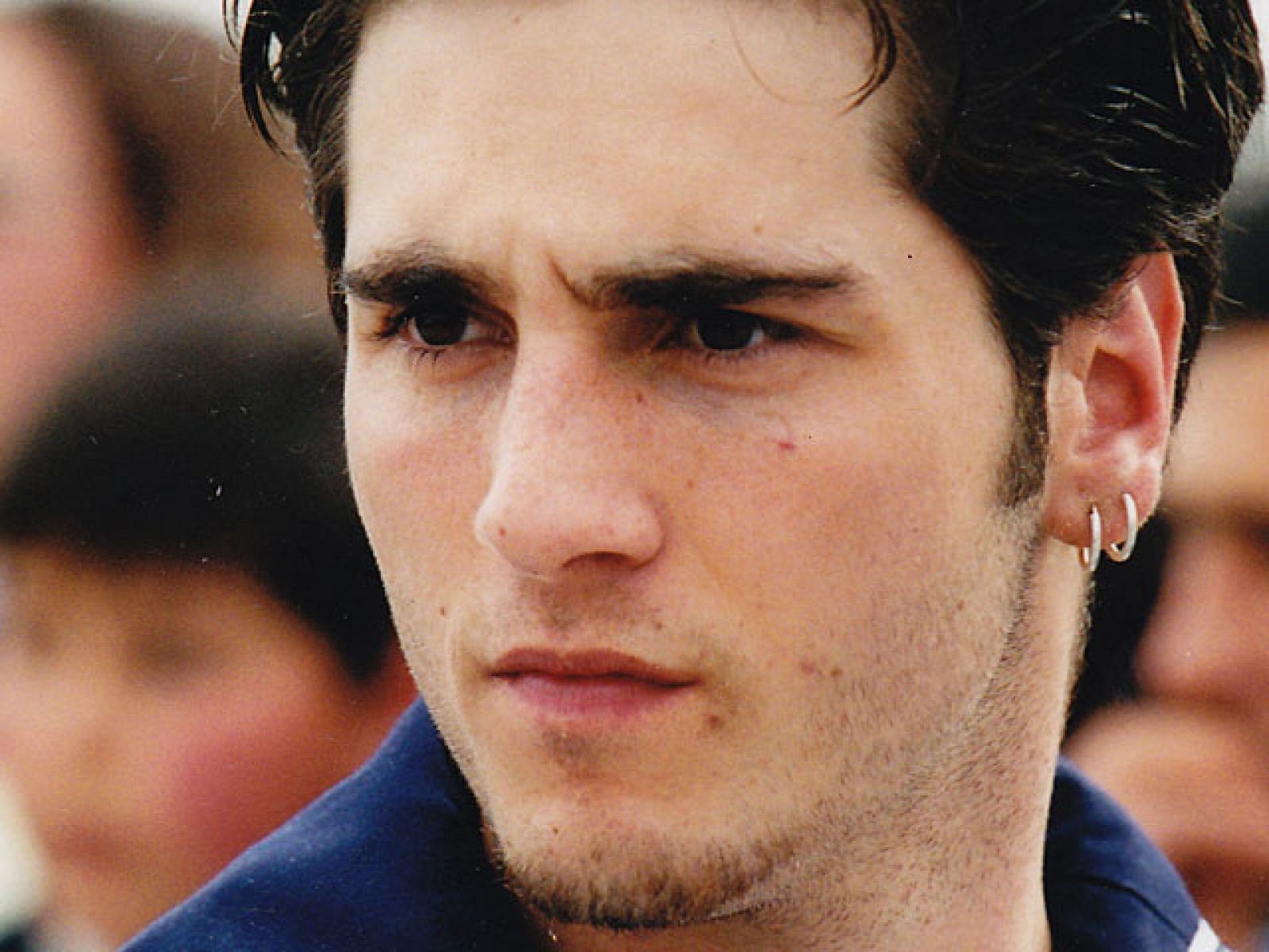 Volver con... - David Bustamante - Volver con... | Ver