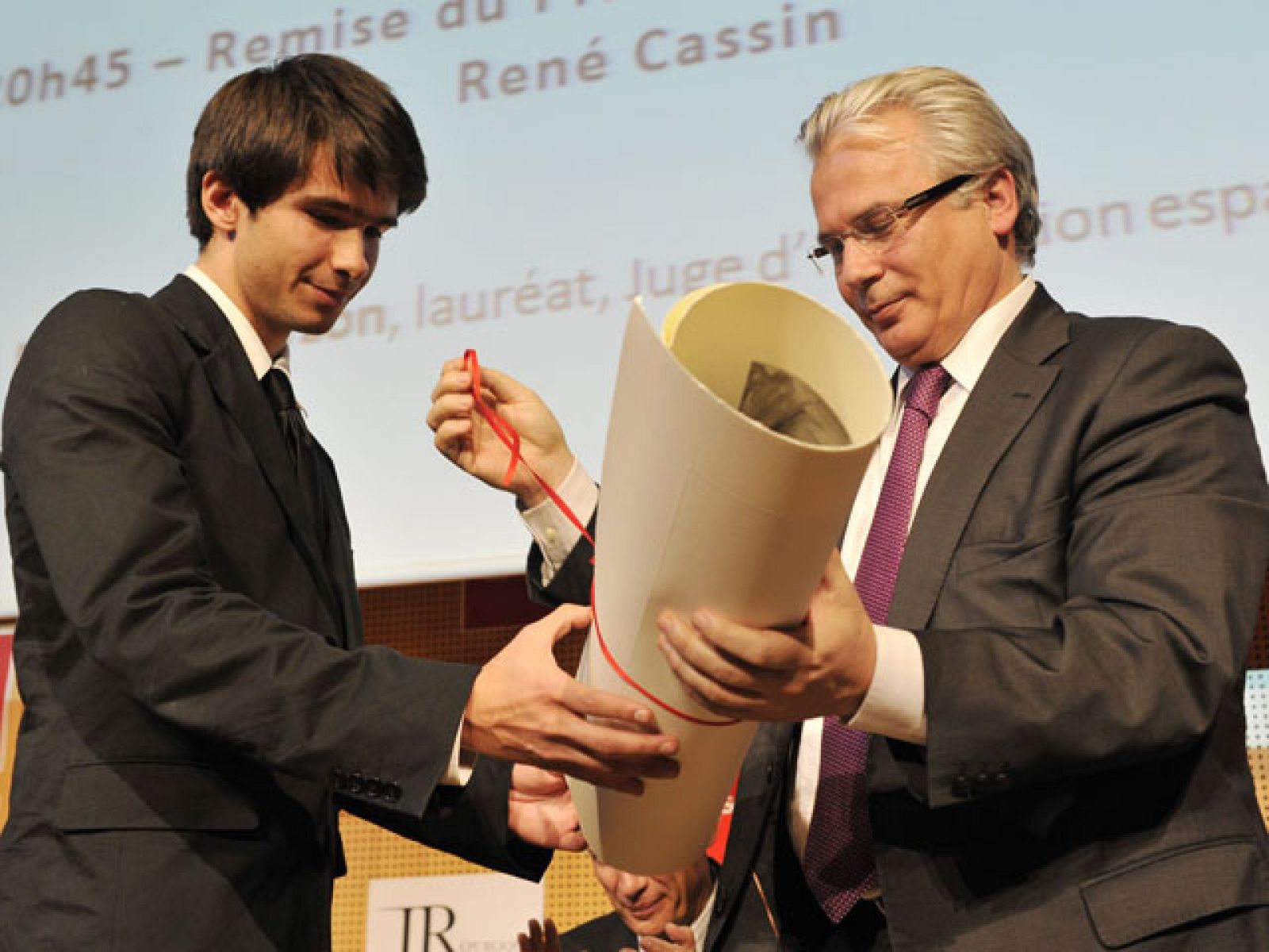 Garzón se siente "tranquilo y confiado" en la Justicia