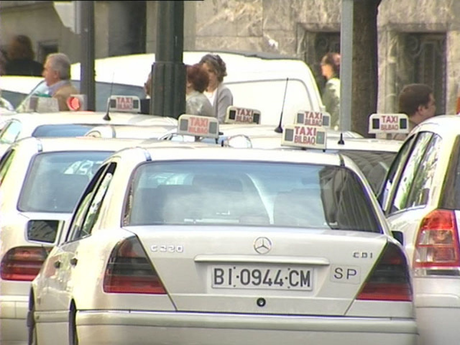 La OCU denuncia que el precio del taxi en España ha subido casi un 60%, de media, desde 2001 | Ver