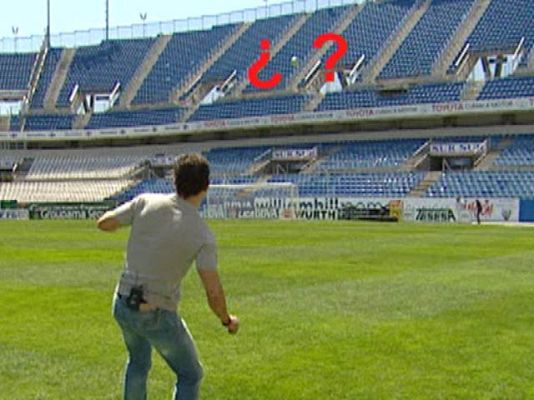  - ¿Entrará el balón en la portería?