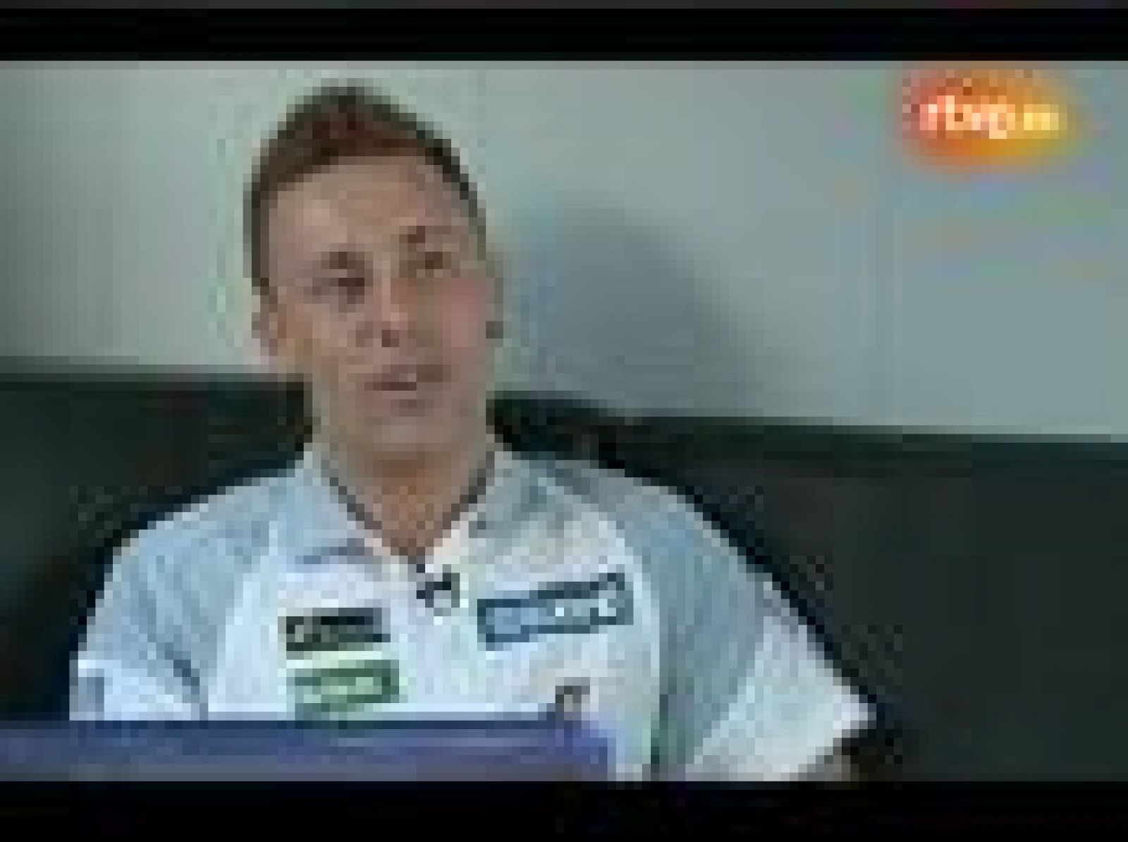 Conoce un poco mejor al piloto de Tuenti Racing, Efrén Vázquez.