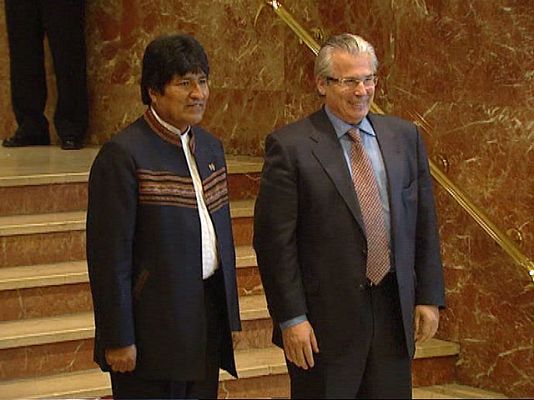  - Reunión de Garzón y Evo Morales