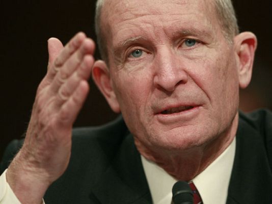  - Dimite el director de Inteligencia