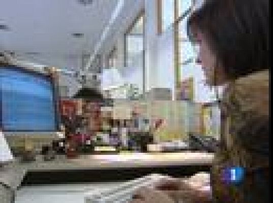  - Los funcionarios esperan noticias