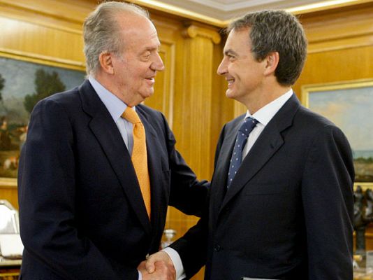  - El Rey recibe a Zapatero