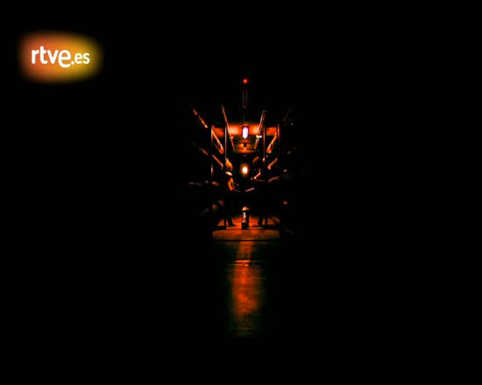 Fuera de Lugar. Supersubmarina 'Centro de Atención'. - Fuera de lugar - Acústicos | Ver