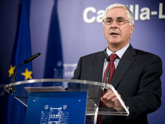  - Barreda elimina tres consejerías de su Gobierno para ahorrar 9 millones de euros