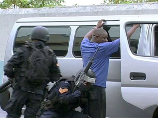 La 2 Noticias - Violencia en la capital de Jamaica