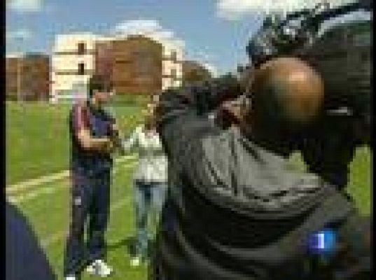  - Pareja de leones en La Roja