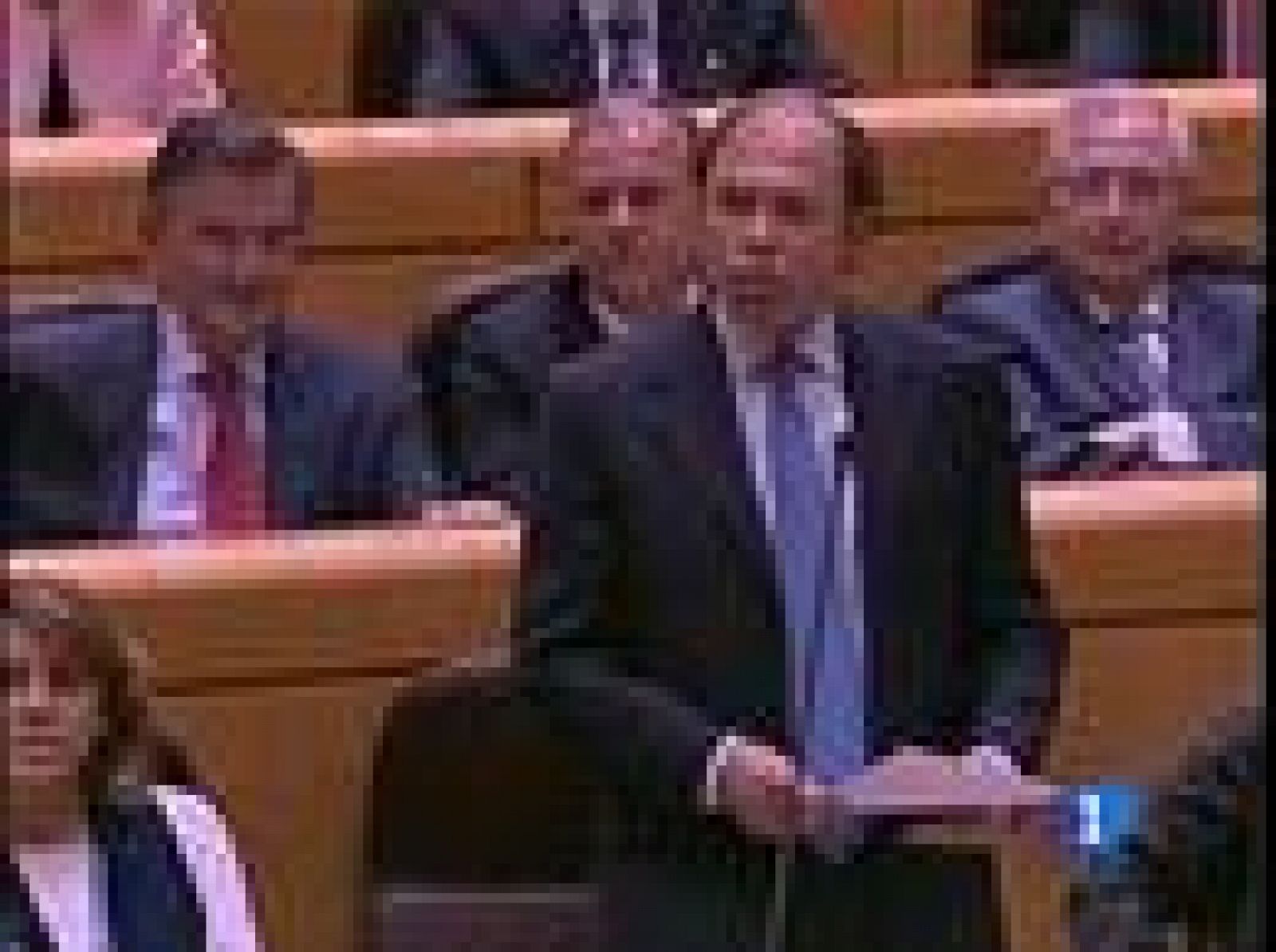 Tensa sesión de control al Gobierno en el Senado | Ver