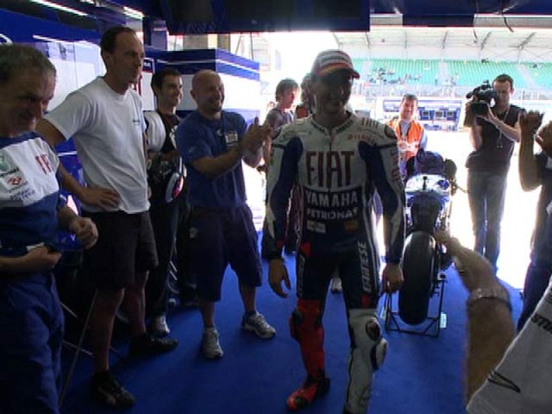El programa de La 1 'Paddock GP' vivió junto a Jorge Lorenzo su victoria en el Gran Premio de Francia.