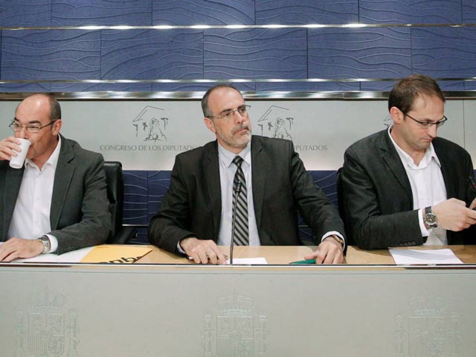 La izquierda parlamentaria propone reformas para recaudar 8.000 millones más