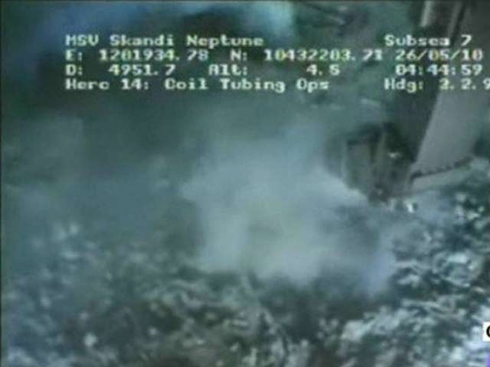 Nuevo intento para sellar la fuga de crudo en el Golfo de México - Ciencia y tecnología en Rtve.es | Ver