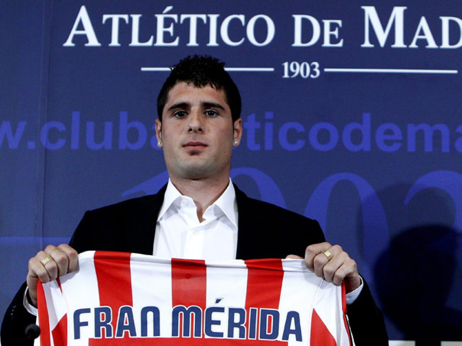 El Atleti presenta a Fran Mérida