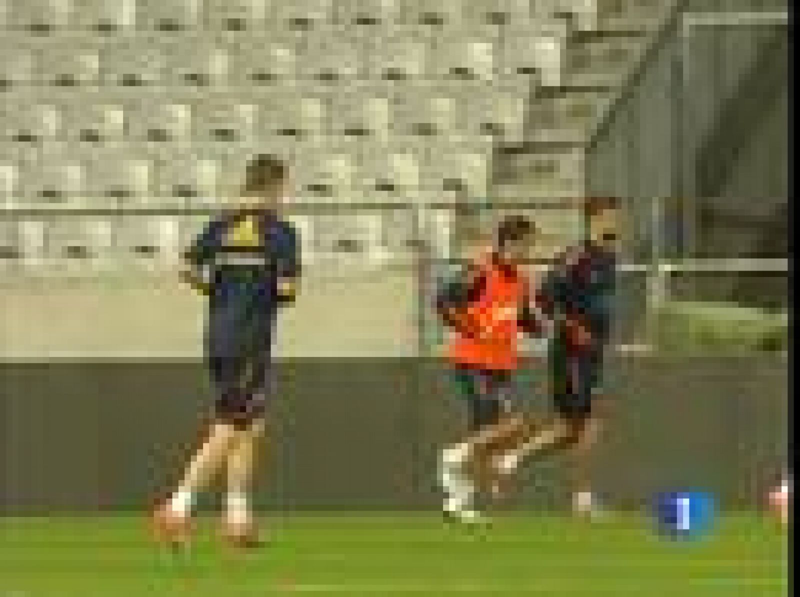 Del Bosque cuenta con los 23 | Ver