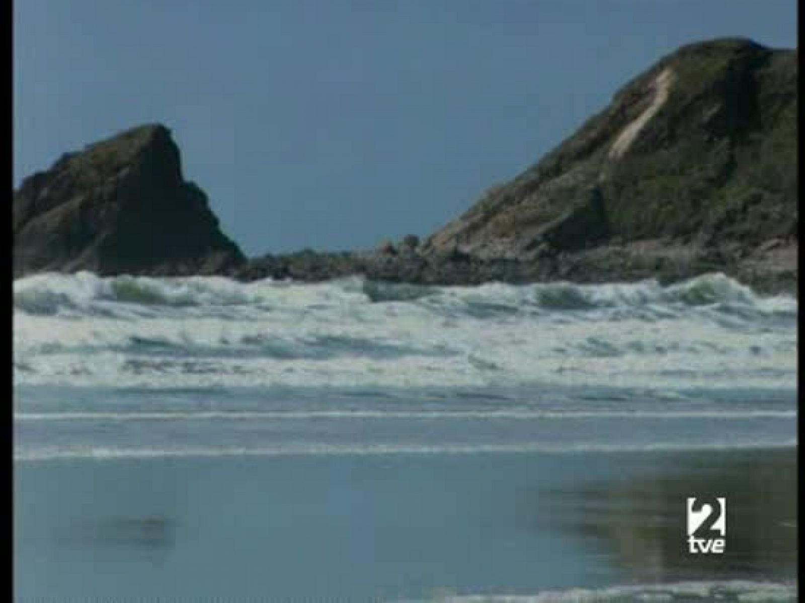 Una empresa británica saca energía de las olas - Ciencia y tecnología en Rtve.es | Ver