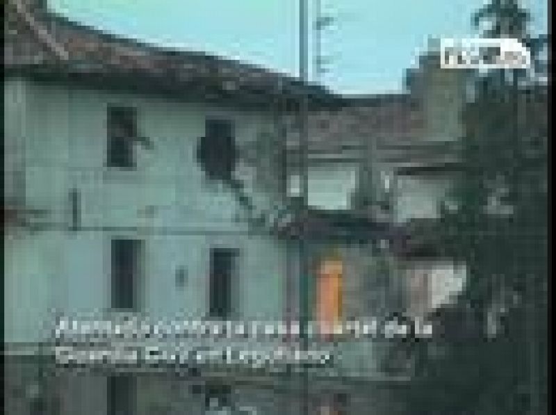 ETA atenta contra la casa cuartel de la Guardia Civil en Legutiano