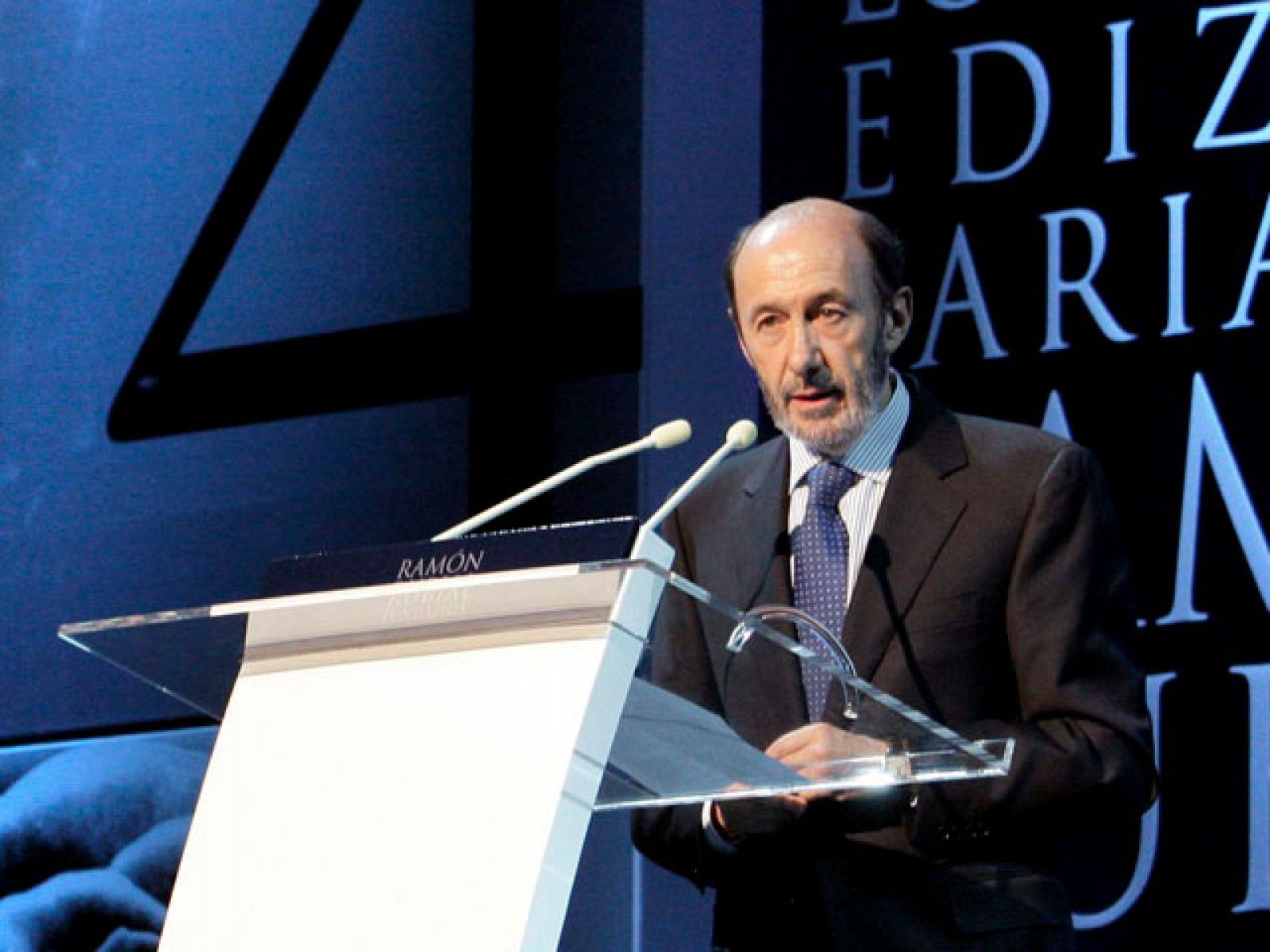 Rubalcaba: "Hoy solo cabe el final unilateral, definitivo, incondicional y contrastable de ETA" | Ver