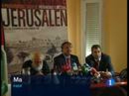  - Activistas esperan para poder volar