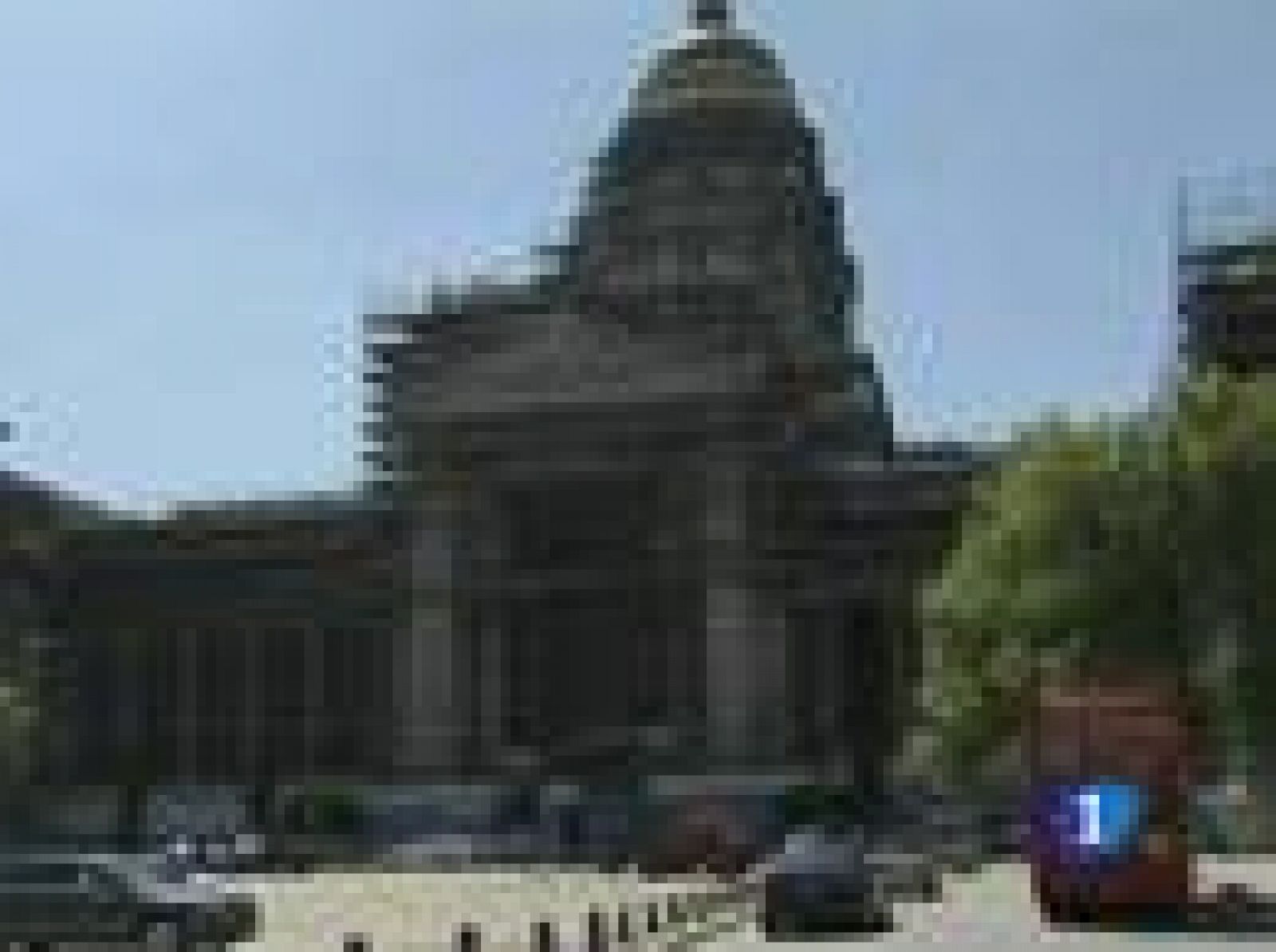 Un albanés mata a tiros a una magistrada y a su secretario en pleno juicio | Ver