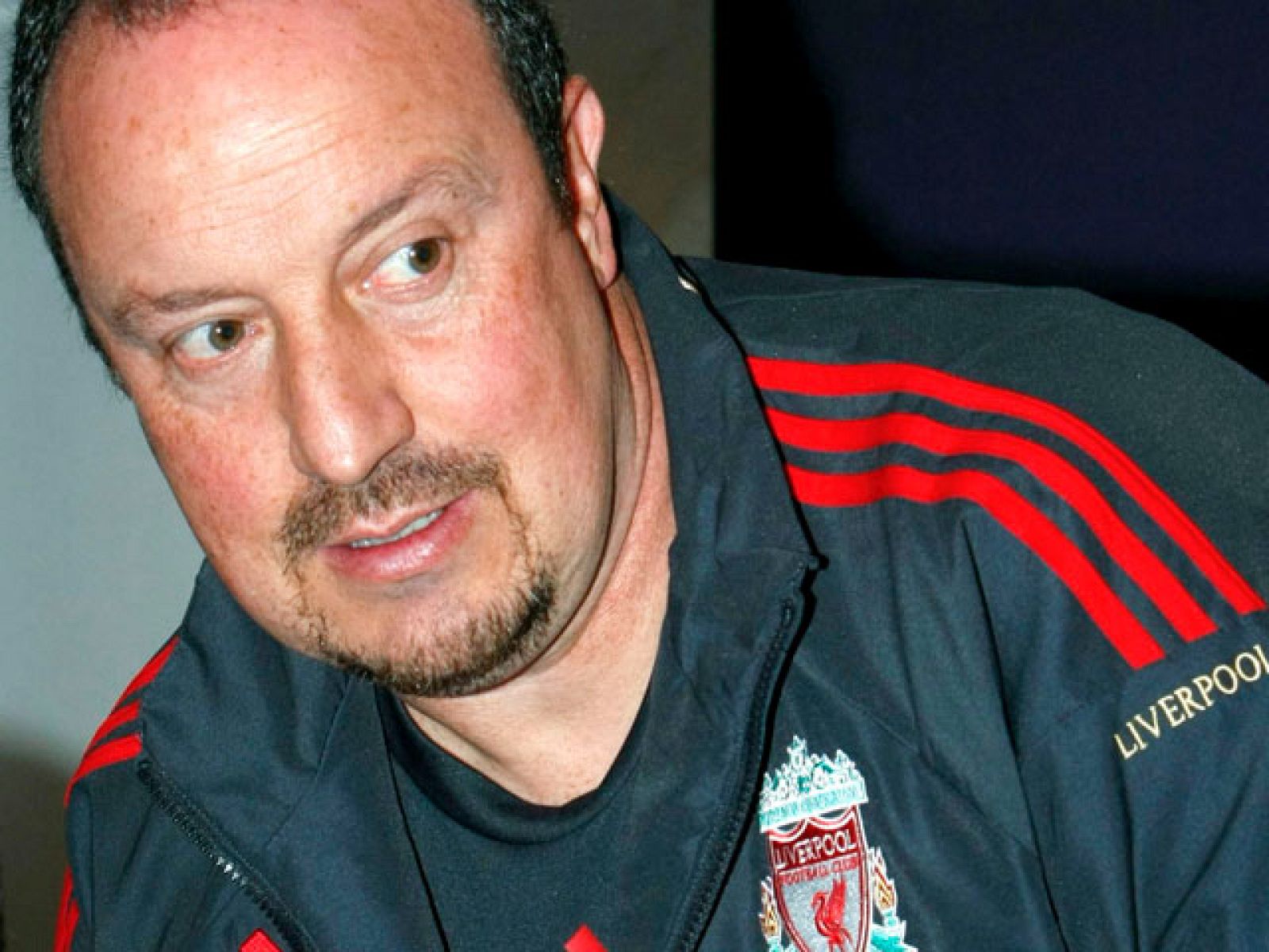 Rafa Benítez se marcha de Liverpool con destino probable a Milán pare ser el próximo técnico del Inter.