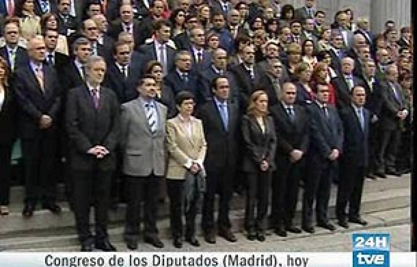 Los partidos con representación en el Congreso y los agentes sociales condenan el atentado de Legutiano | Ver