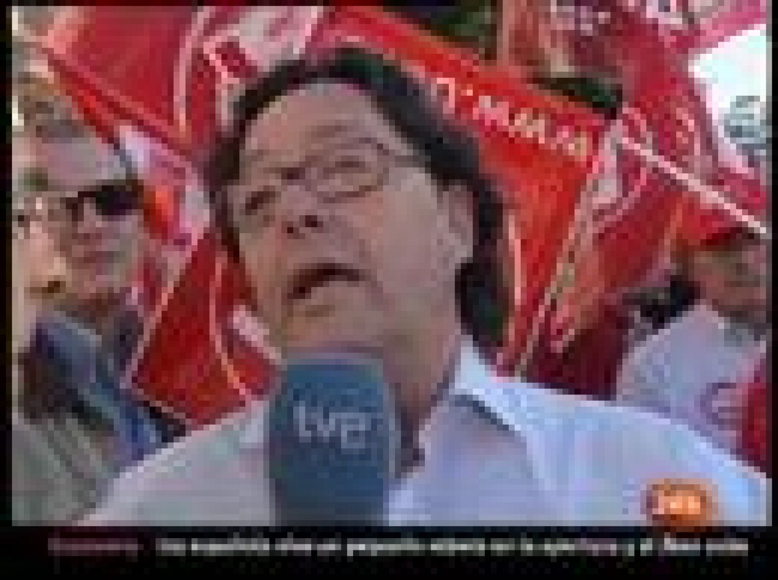 El secretario general de la Federación de Servicios Públicos de UGT, Julio Lacuerda, y el secretario genral de CC.OO., Ignacio Fernández Toxo, se han mostrado "satisfechos" con el seguimiento de la huelga hasta el momento