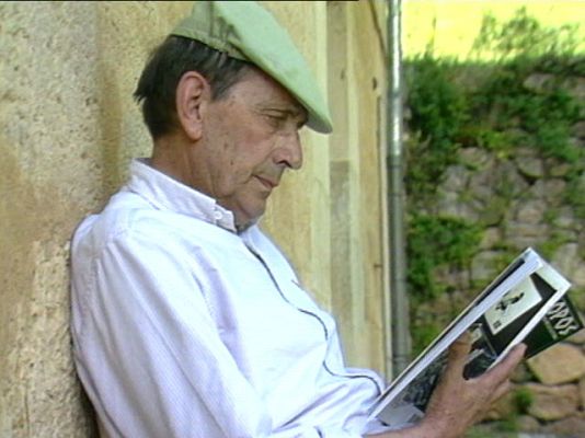  - Extensa biografía de Miguel Delibes