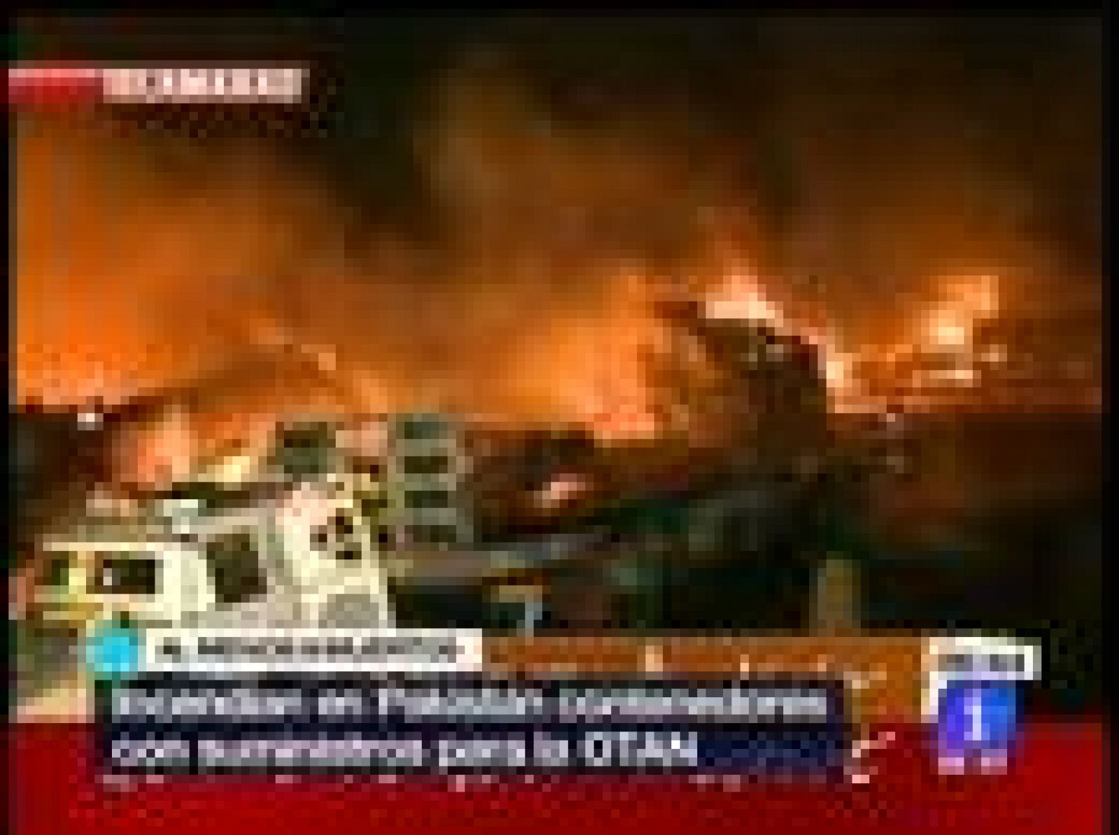 Al menos ocho personas han muerto en un ataque cerca de Islamabad contra un convoy de suministros para las fuerzas de la OTAN en Afganistán, según fuentes policiales citadas por la prensa paquistaní. Han ardido decenas de vehículos, algunos de ellos camiones cisterna cargados de combustible.